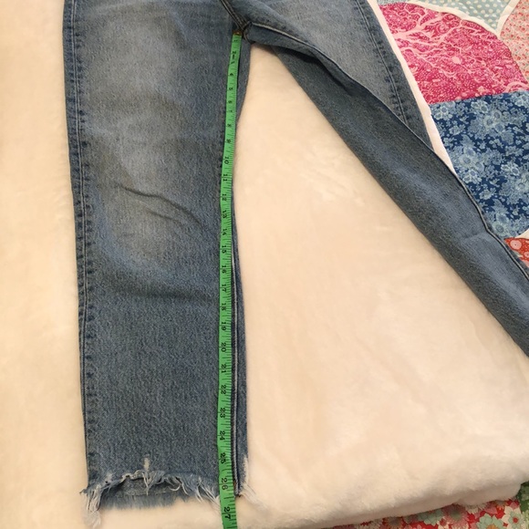 Levi’s High-Waisted Wedgie Jeans - Picture 9 of 12